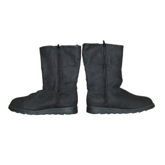 Mukluks Size 6 Mid Height Black Side Zip Casual Boots NWT - Picture 2 of 3